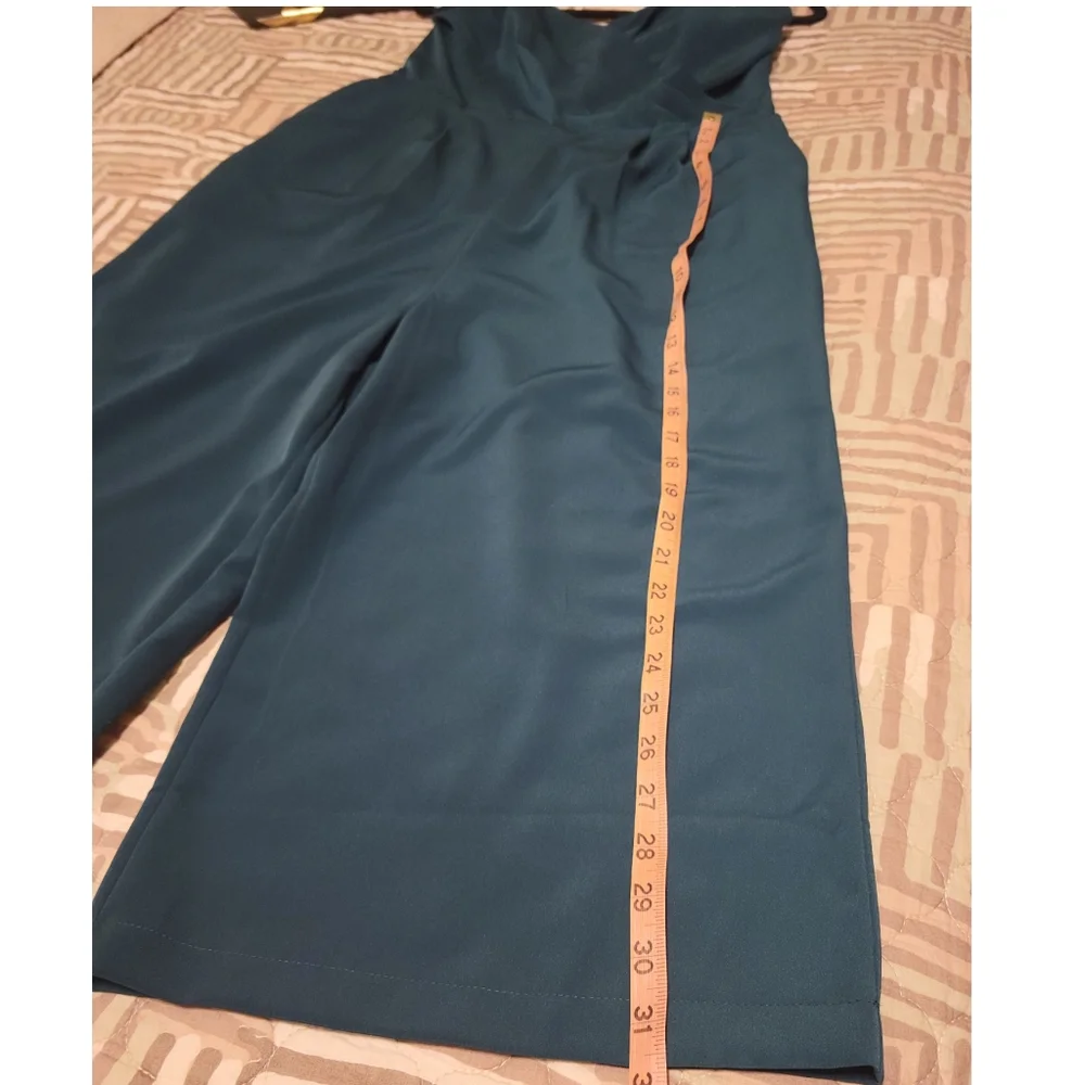 TAILORED::: EXPRESS DEEP TEAL SWEETHEART WIDE LEG/ CULOTTE/ JUMPSUIT - Picture 3 of 9